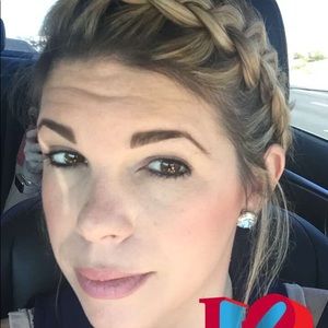 Meet your Posher, Lindsay